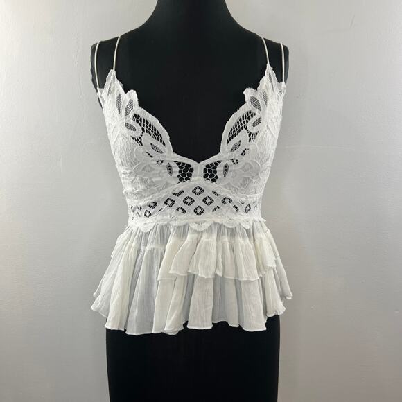 FREE PEOPLE ONE Adella White Crochet Lace Tiered Ruffle Peplum Cami Top Size M - Picture 2 of 9